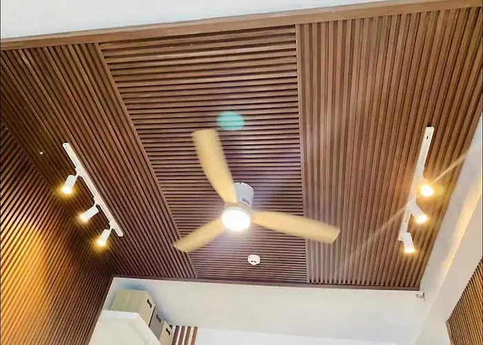 Muji-inspired Home-tel In The Heart Of Makati Apartment Manila