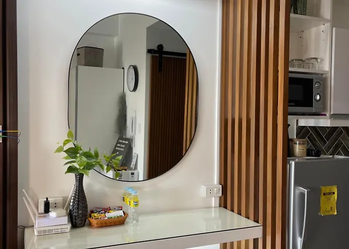 Muji-inspired Home-tel In The Heart Of Makati Apartment *